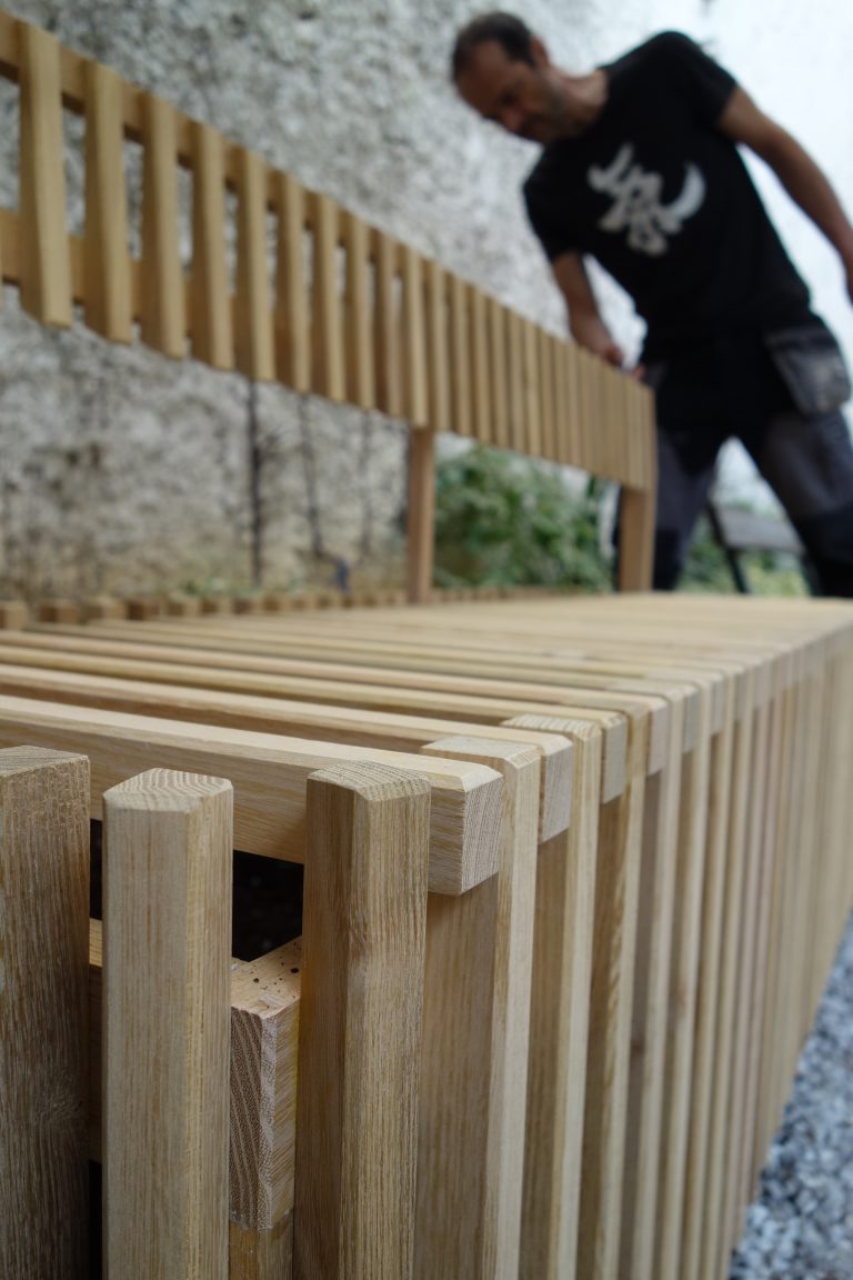 Habillage en tasseaux chanfreinés